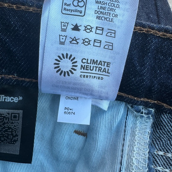 Reformation
Women's Blue Cary High Rise Slouchy Wide Leg Jeans - Picture 12 of 14